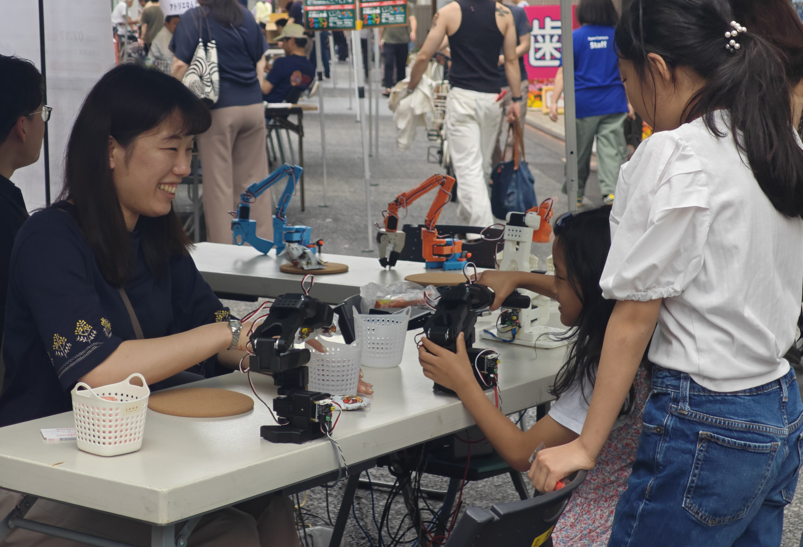HuRoC(Human-Robot Commons) PR画像2